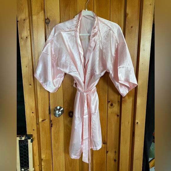 Pink Silky Bridesmaid Robe (Medium) - Picture 6 of 6